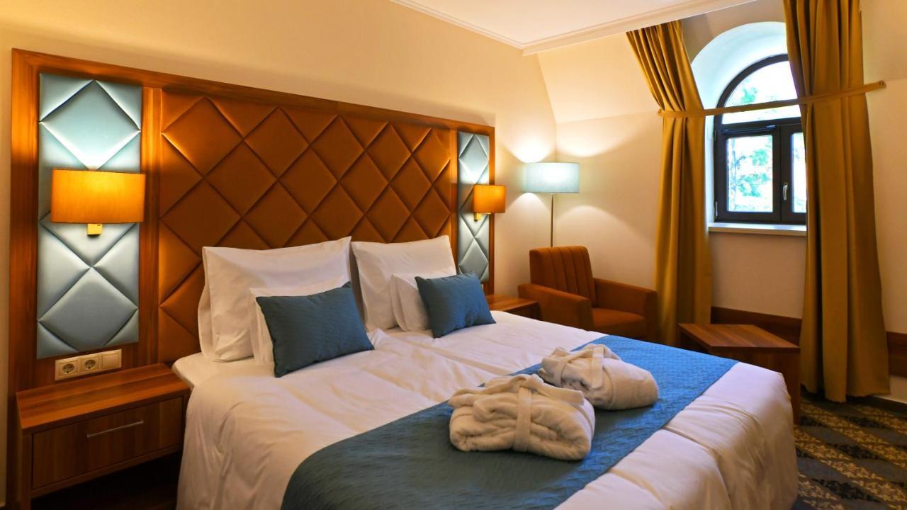Wellness Hotel Дьюла Экстерьер фото